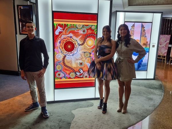 Chern'ee Launches NFT Exhibition