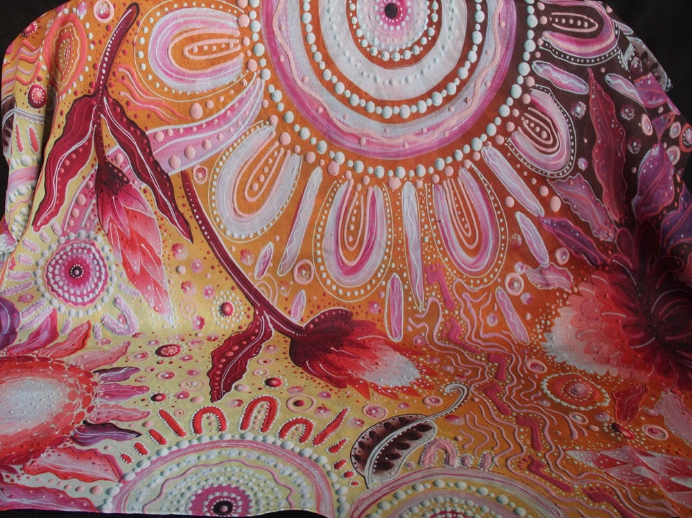 Bush Medicine - Munangu Mirrithin 100% Pure Silk Aboriginal Scarf 1